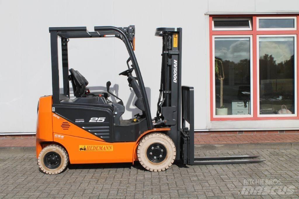 Doosan B25NS Sähkötrukit