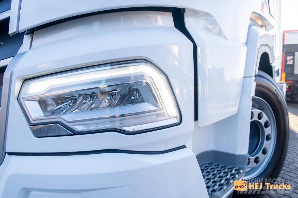 DAF XF 450 FT 4x2 Vetopöytäautot