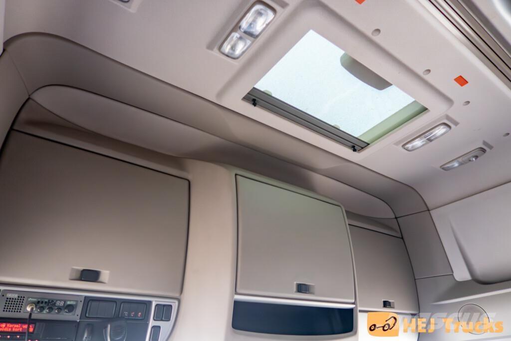 DAF XF480 FTG Vetopöytäautot