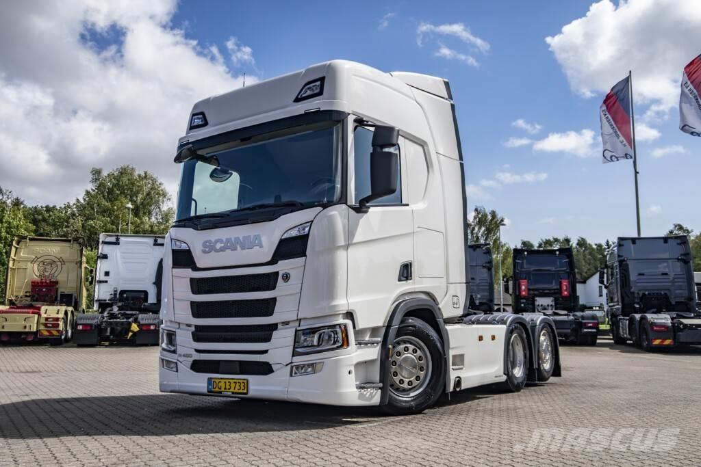 Scania R450 A6x2NB Vetopöytäautot