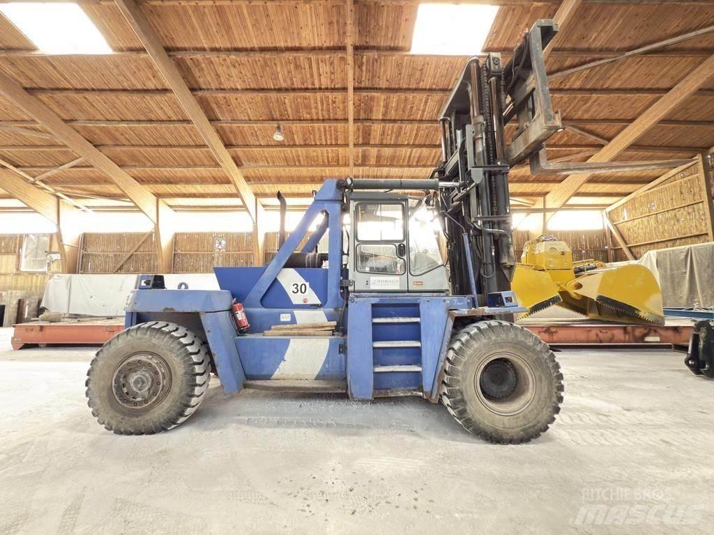 Kalmar DCD28-1200LB Dieseltrukit
