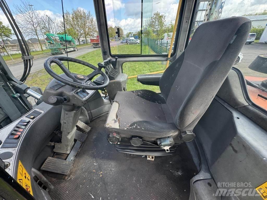 Kalmar DCE160-12 Dieseltrukit