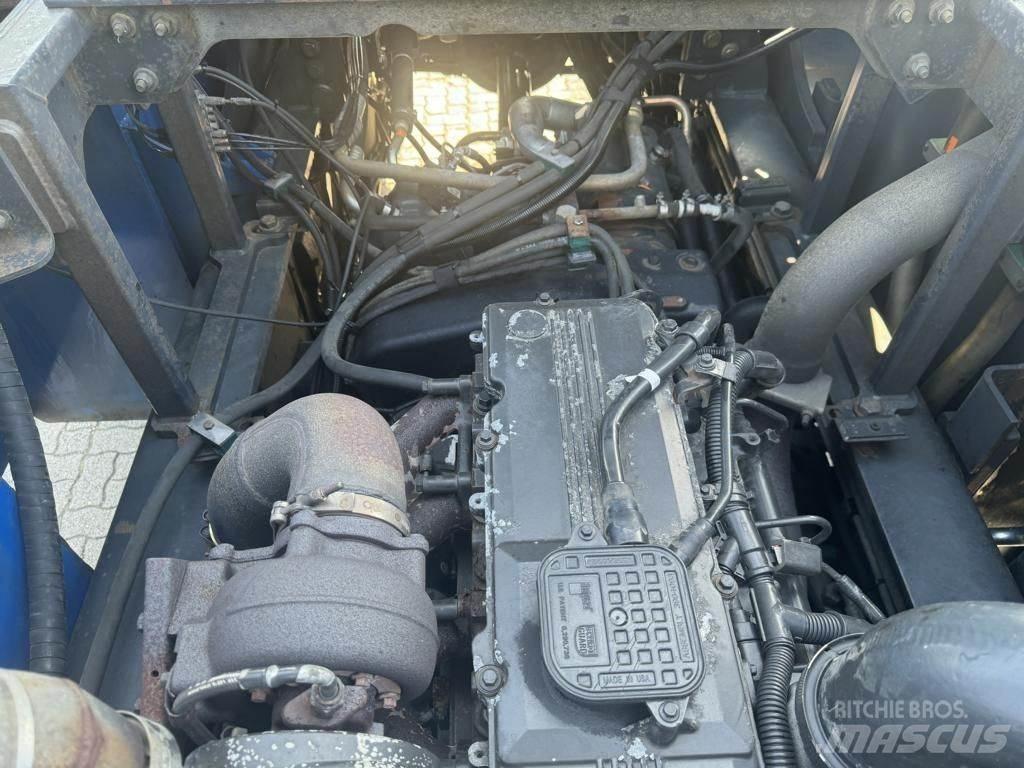 Linde H320 Dieseltrukit