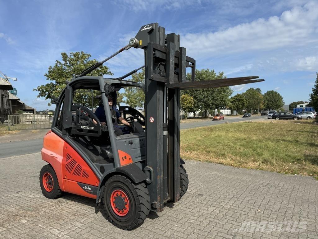 Linde H50T Nestekaasutrukit