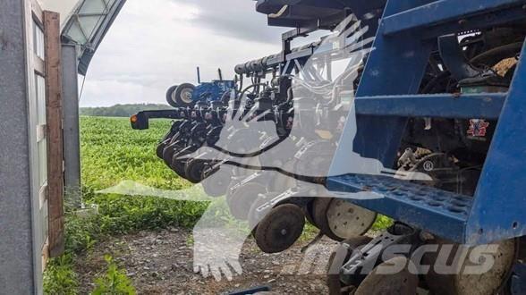 Kinze 3600 Istutuskoneet