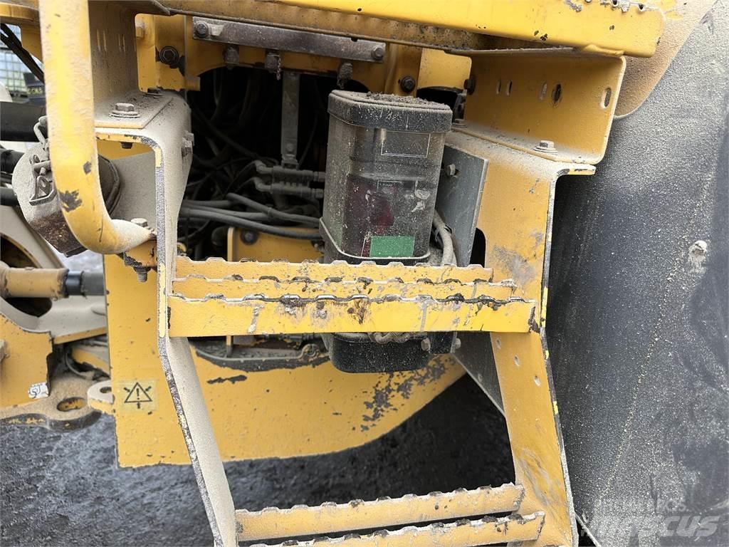 Volvo L110F Pyöräkuormaajat
