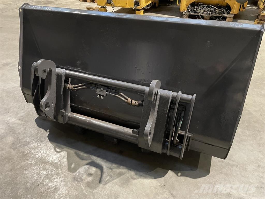  1.80 kbm Højtipskovl Kauhat