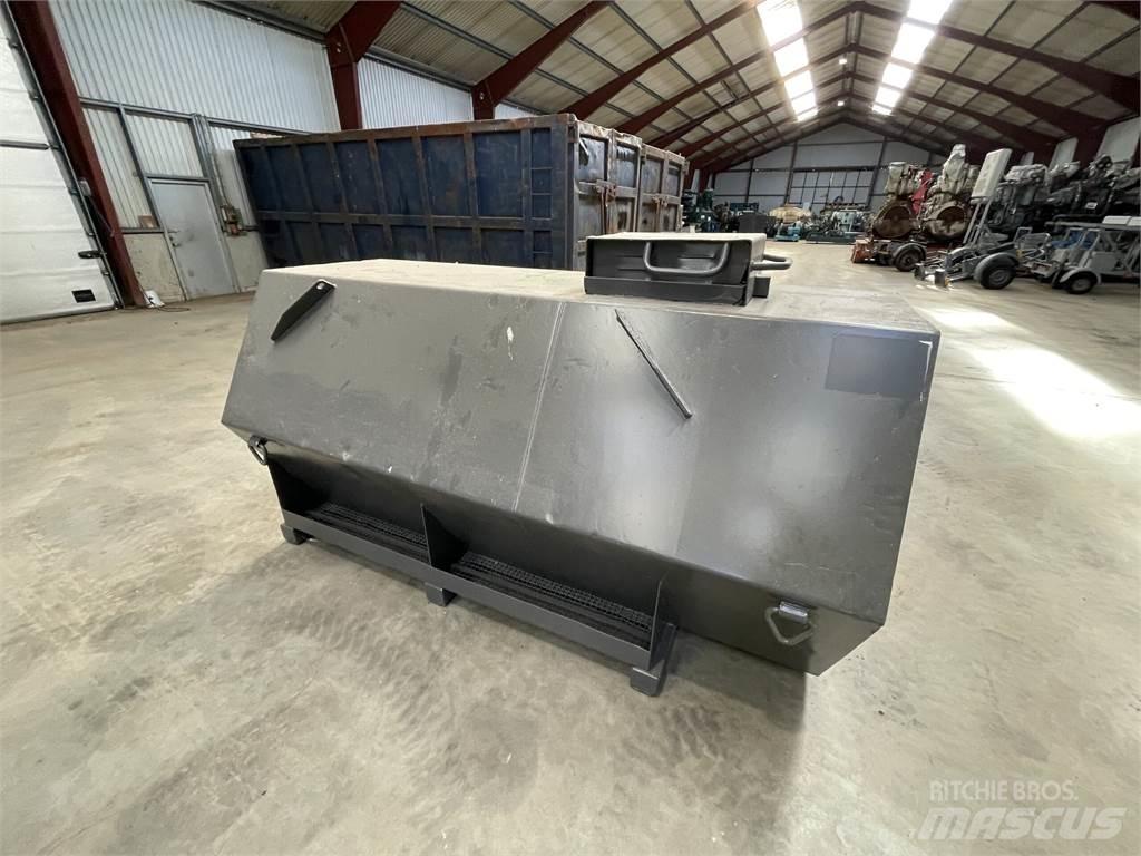  2000 ltr (ca) dieseltank Muut