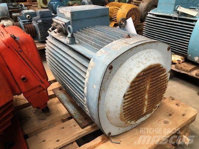  22 kW Asea M180 L48-4 Moottorit