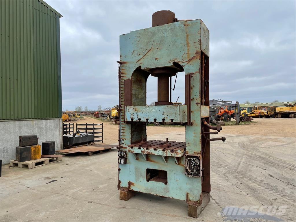  250 ton hydr. presser Muut
