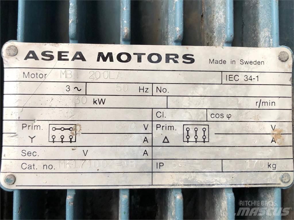  30 kW ASEA E-Motor Moottorit