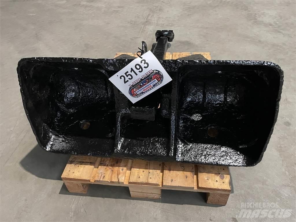  420 kg AC 14 Anker Veneet, proomut ja ponttoonit
