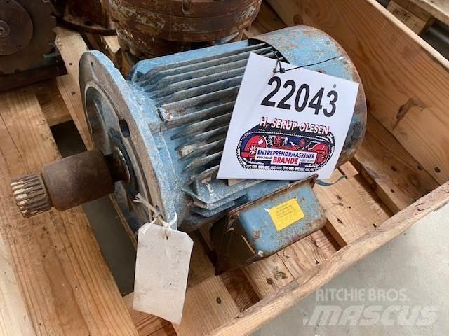  7,5 kW GEC D132ND E-Motor Moottorit