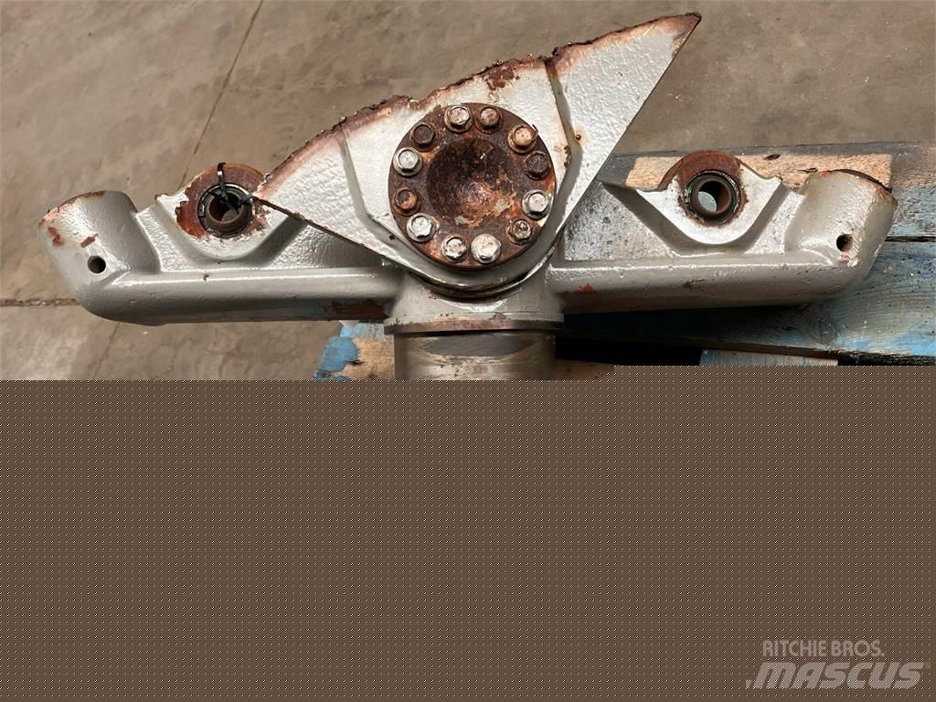 Atlas AR80 rammeled Muut