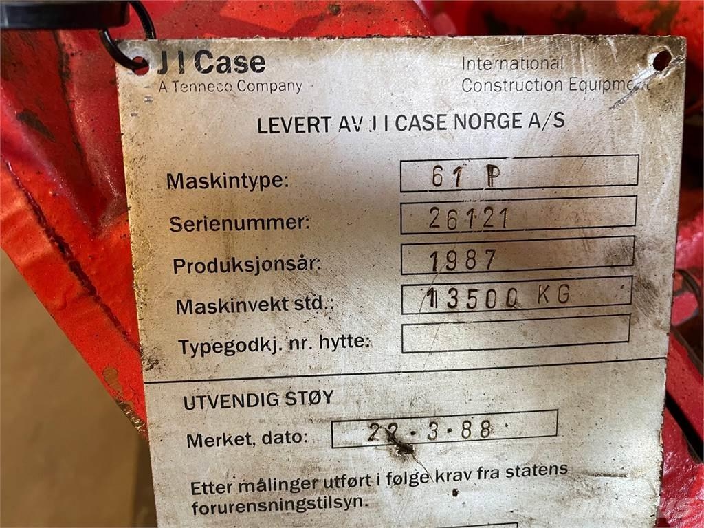 Bagaksel ex. Poclain 61P Muut koneet