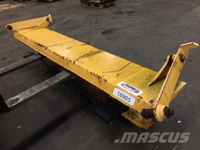  Bagsmæk ex. Volvo A25C 6x6 Muut