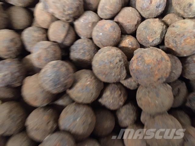  Ballastkugler - ca. 10 ton Muut