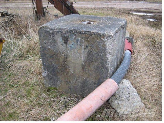  Ballastvægt 1 stk. - 2300 kg Nosturien osat ja lisävarusteet