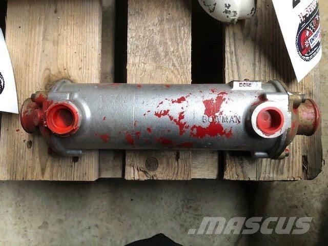 Bowman EC12 Oliekøler Muut koneet
