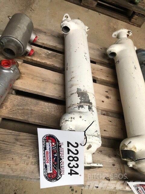 Bowman FD8492 Oliekøler Muut koneet