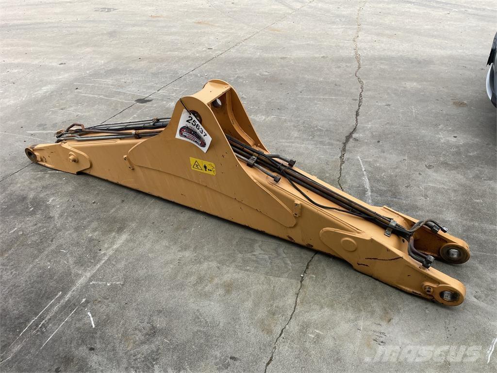 CASE 695SR Bom Muut