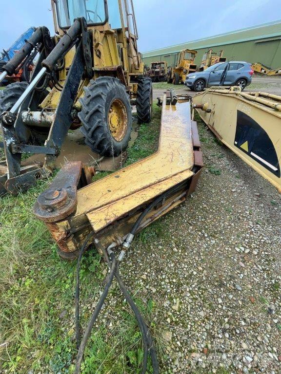 CAT 330B gravestik Muut