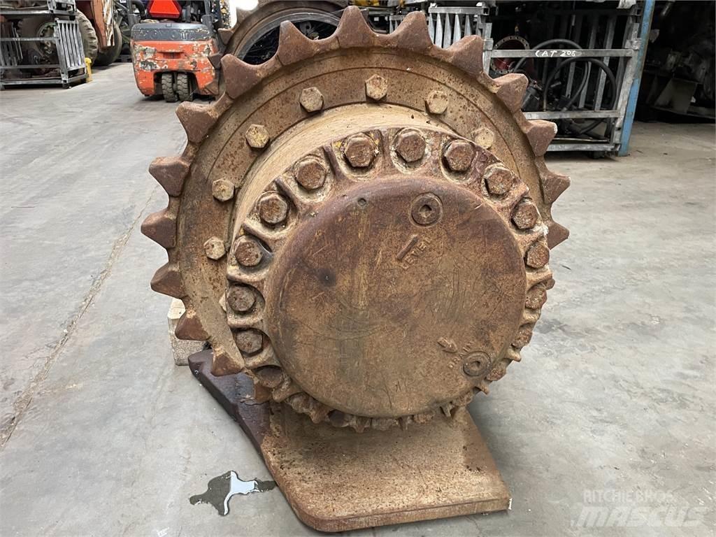 CAT 330B Køregear Vaihteisto
