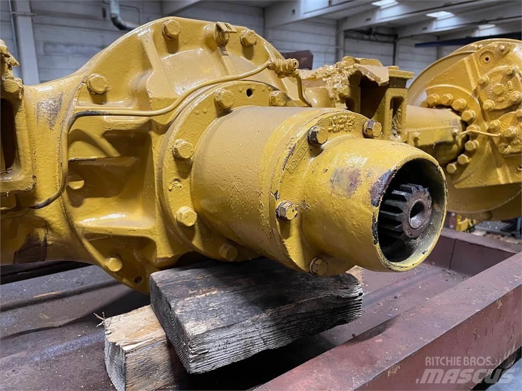 CAT 930 Front aksel Akselit