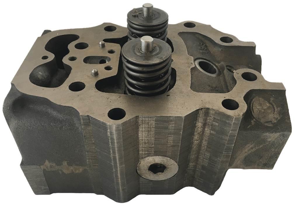  Cylinderhoved, Volvo motor Moottorit