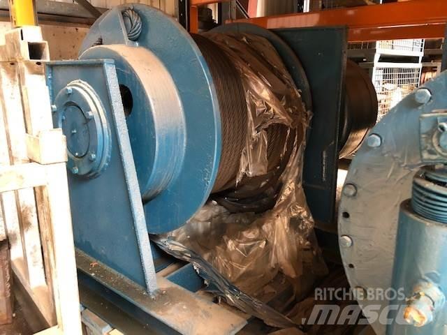 Demag spil Nostimet ja tavarahissit