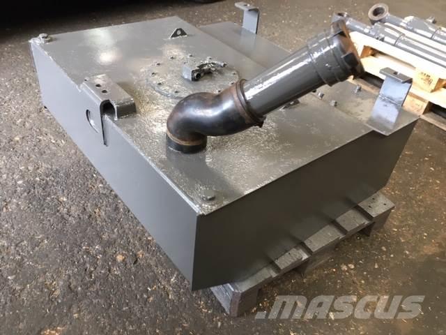  Dieseltank ex. Volvo L180E Muut
