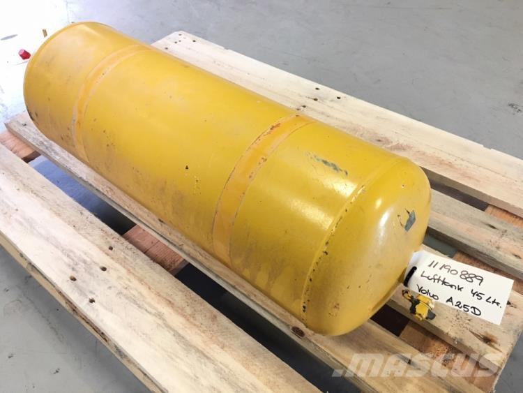  Diverse dele ex. Volvo A25D Muut