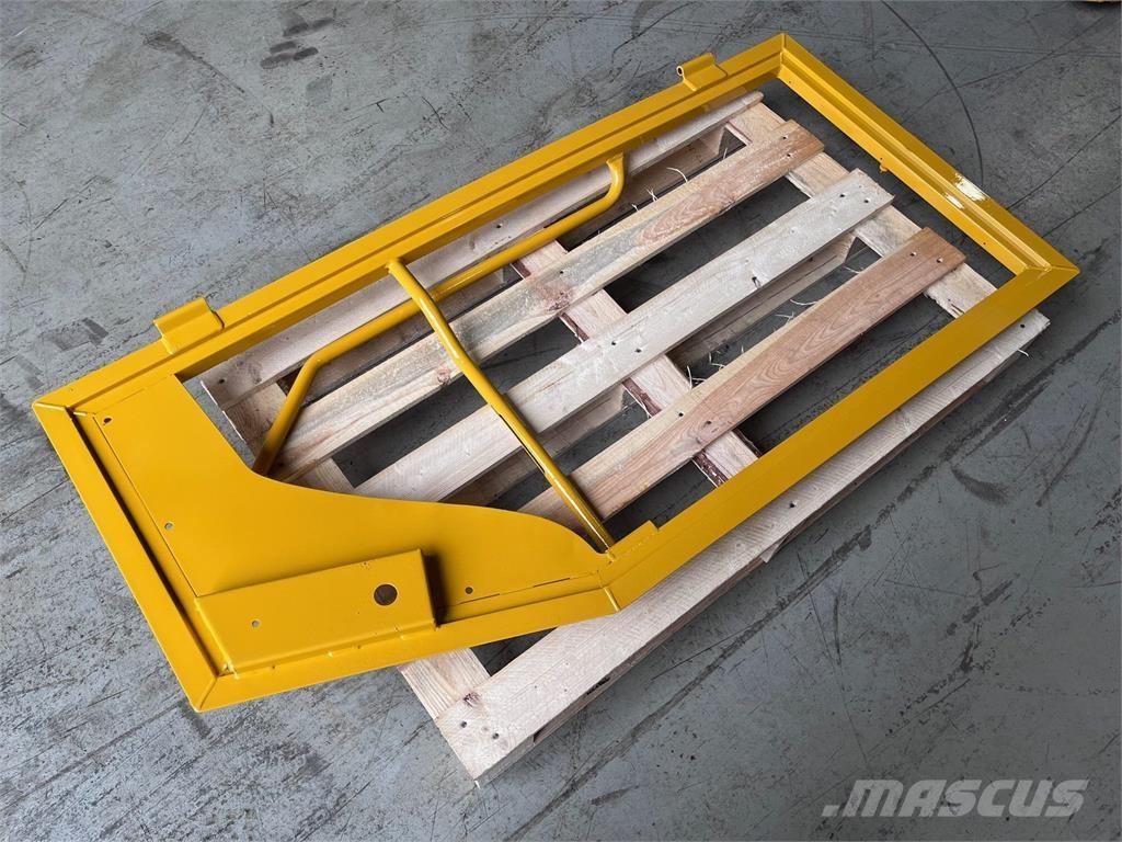  Dør, Volvo L60H Muut