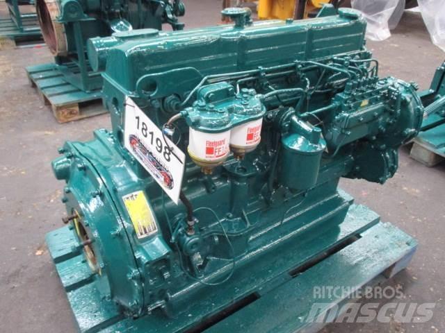 Ford 2713E motor Moottorit