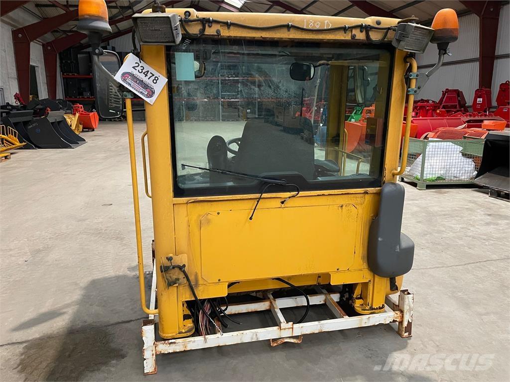  Førerhus, ex. Volvo L180D Muut
