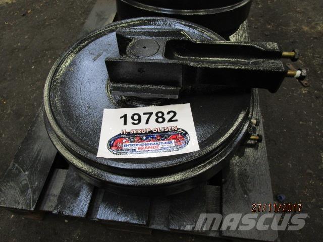  Forhjul ex. Cat 323 Muut