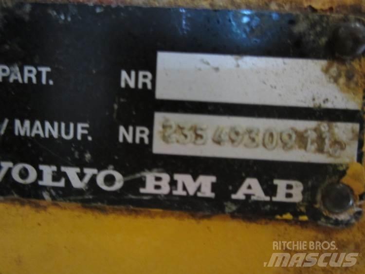 Frontaksel ex. Volvo A25C Akselit