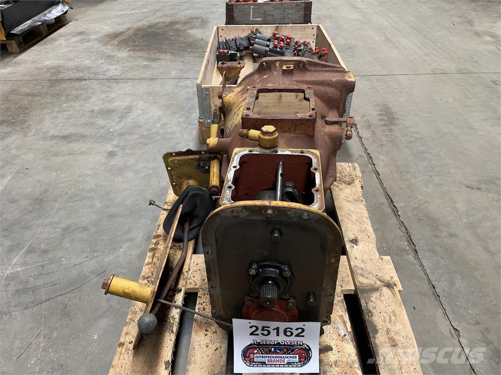  Gearkasse ex. Ford 550 Vaihteisto