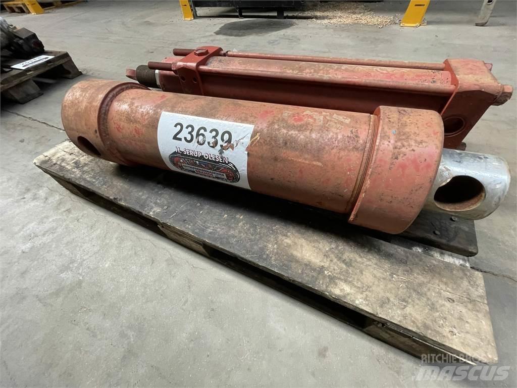  Hydr. cylinder Hydrauliikka