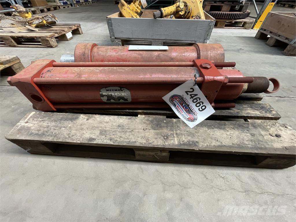  Hydr. cylinder Mecman Roch Hydrauliikka