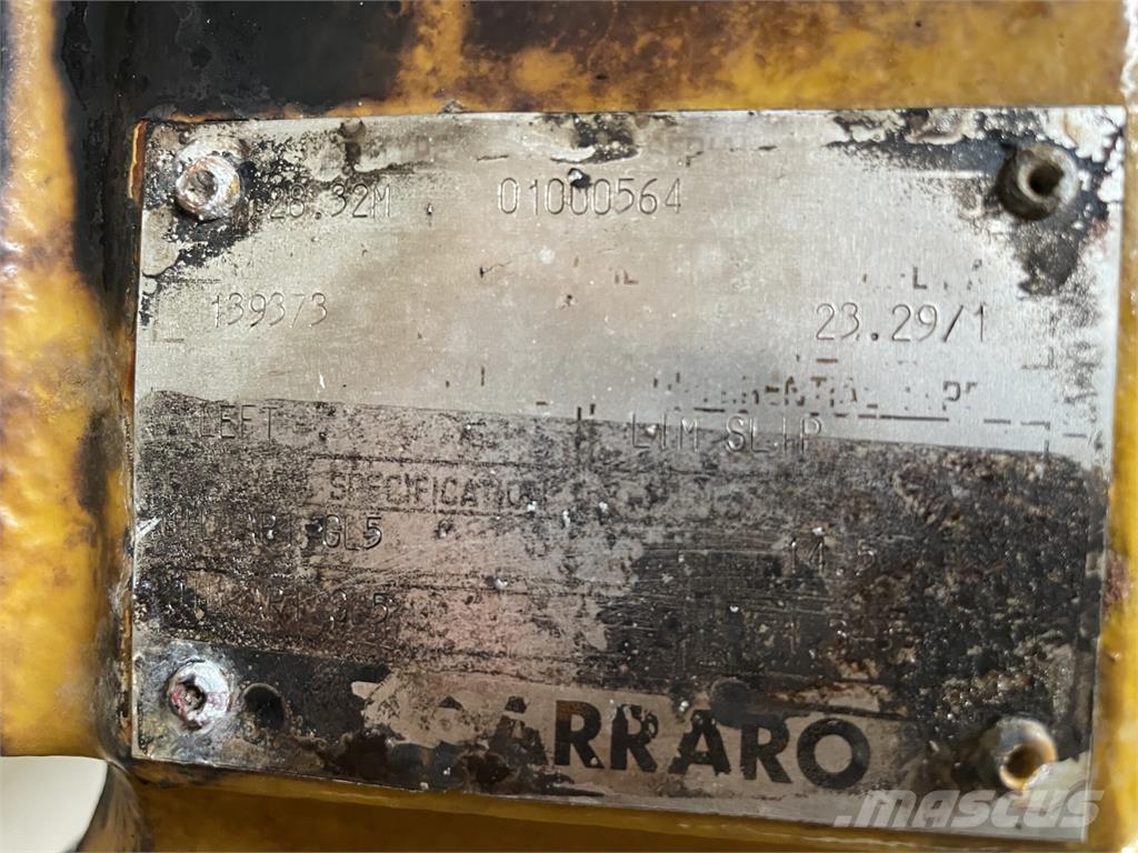 Hydrema 906C frontaksel Akselit