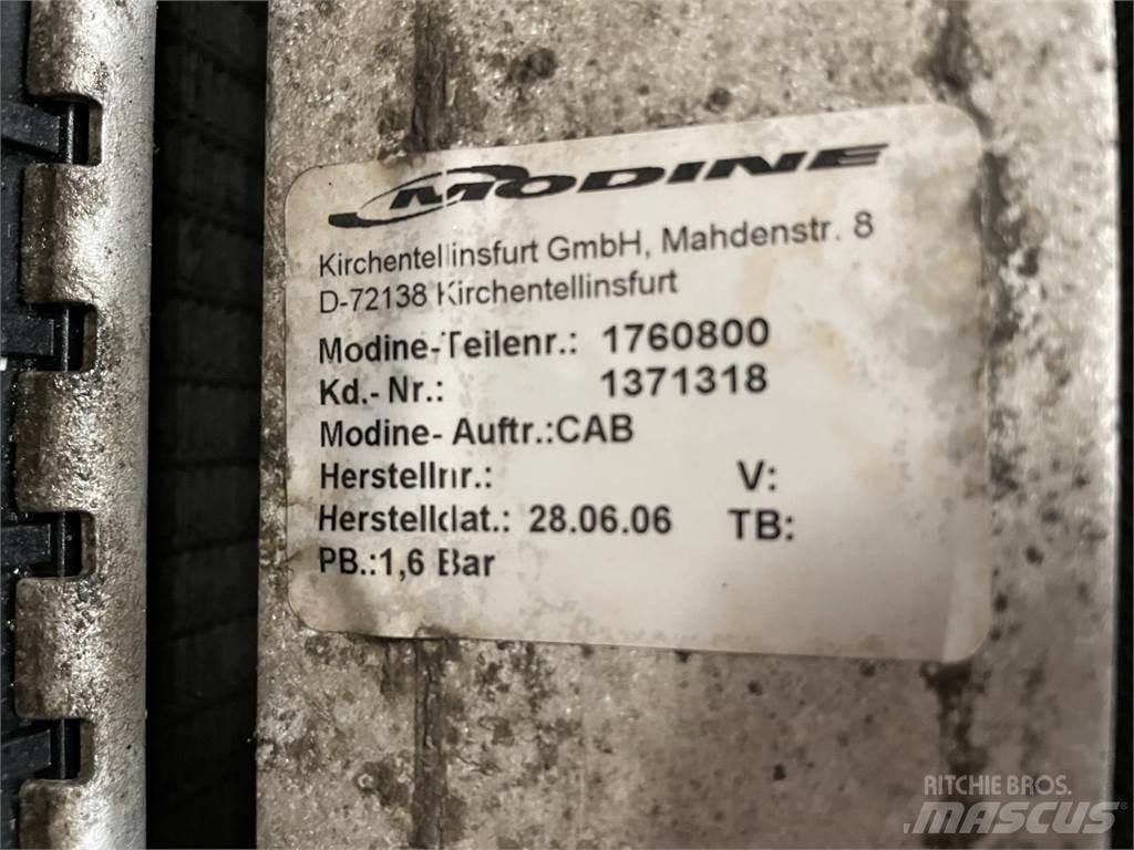  Køler ex. DAF truck Moottorit