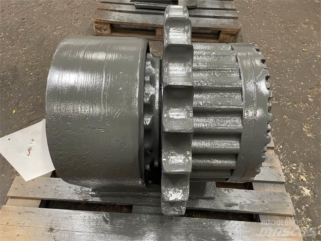 Komatsu PC180LC-3 Køregear Vaihteisto