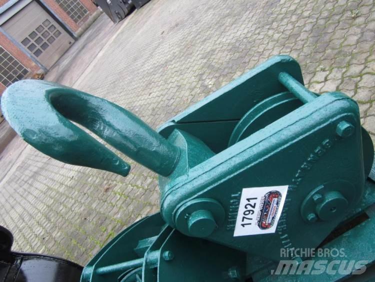  Krankrog ca. 30 tons Nosturien osat ja lisävarusteet