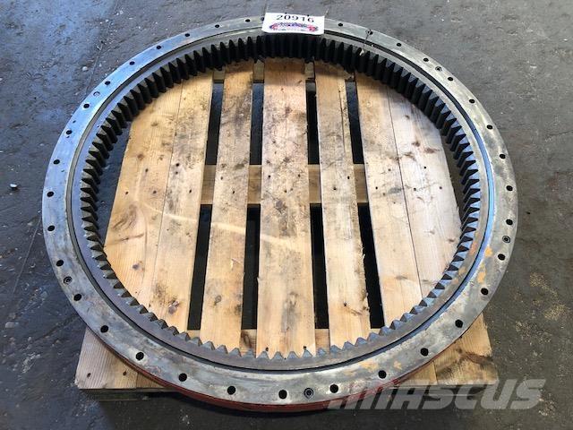  Krøjekrans ex. O & K RH6 Muut