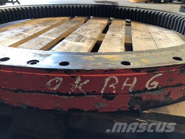  Krøjekrans ex. O & K RH6 Muut