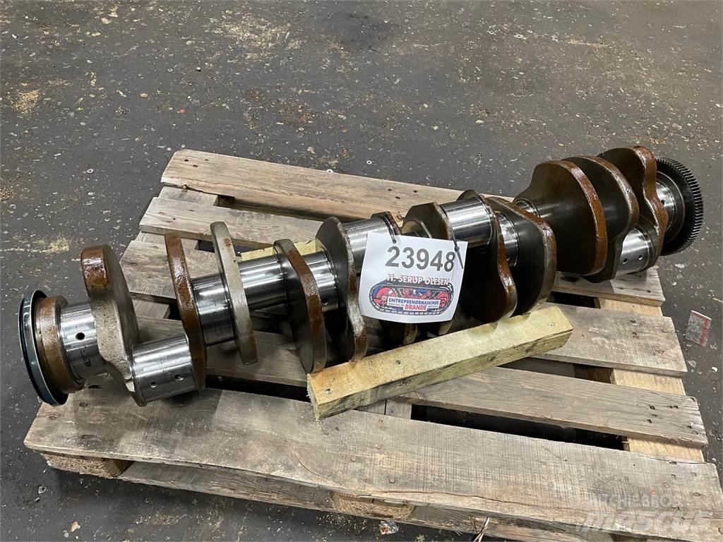  Krumtap ex. Cat 3412 motor Moottorit