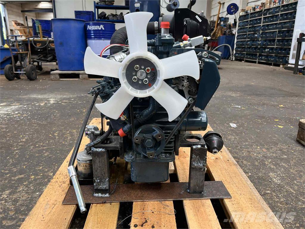 Kubota D902-EF07 motor Moottorit