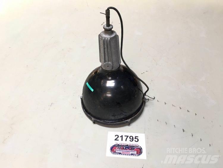  Lampe - 1 stk. Sähkö ja elektroniikka