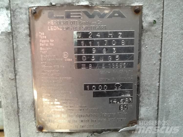 Lewa Type V24HZ pumpe Vesipumput